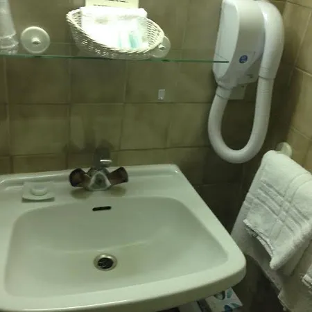 Hotel D'anthy 3*
